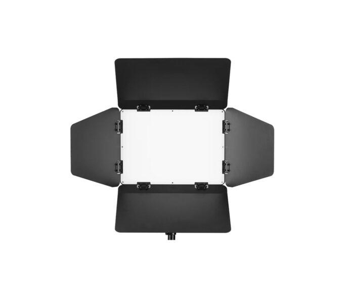 Aputure amaran Pano 120c Barndoors