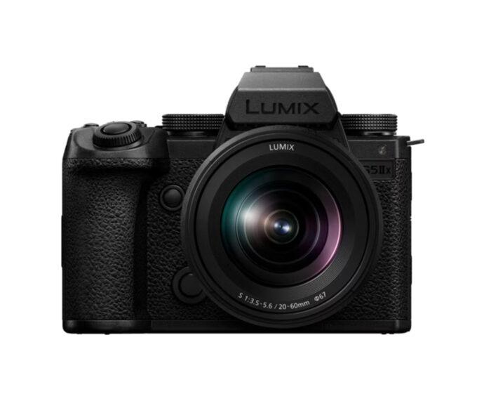 Panasonic Lumix S5 IIX Mirrorless Camera with 20-60mm f/3.5-5.6 Lens