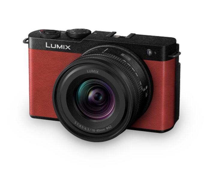 Panasonic Lumix S9 Mirrorless Camera with 18-40mm f/4.5-6.3 Lens (Crimson Red)