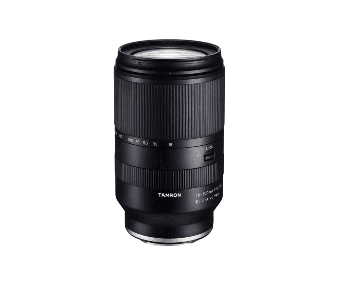 Tamron AF 18-300mm f/3.5-6.3 Di III-A VC VXD (Sony E)
