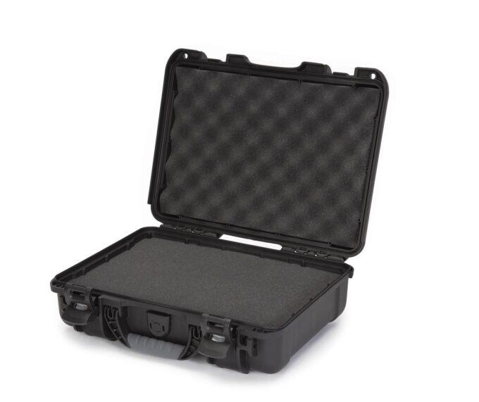 Nanuk 910 Case with Cubed Foam (Black)